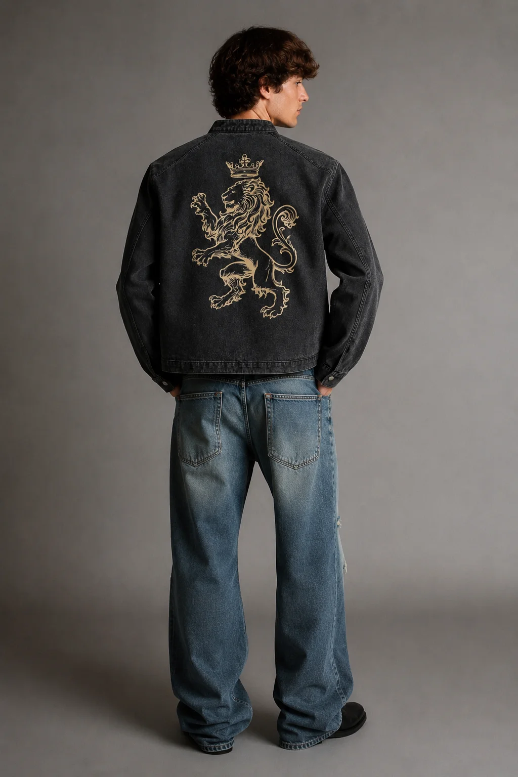 Lion Crest Denim Jacket - immagine 4